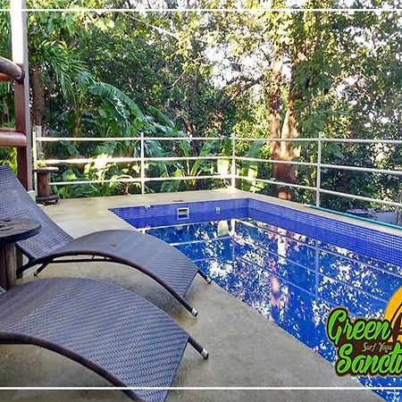 Green Sanctuary Hotel 노사라 외부 사진