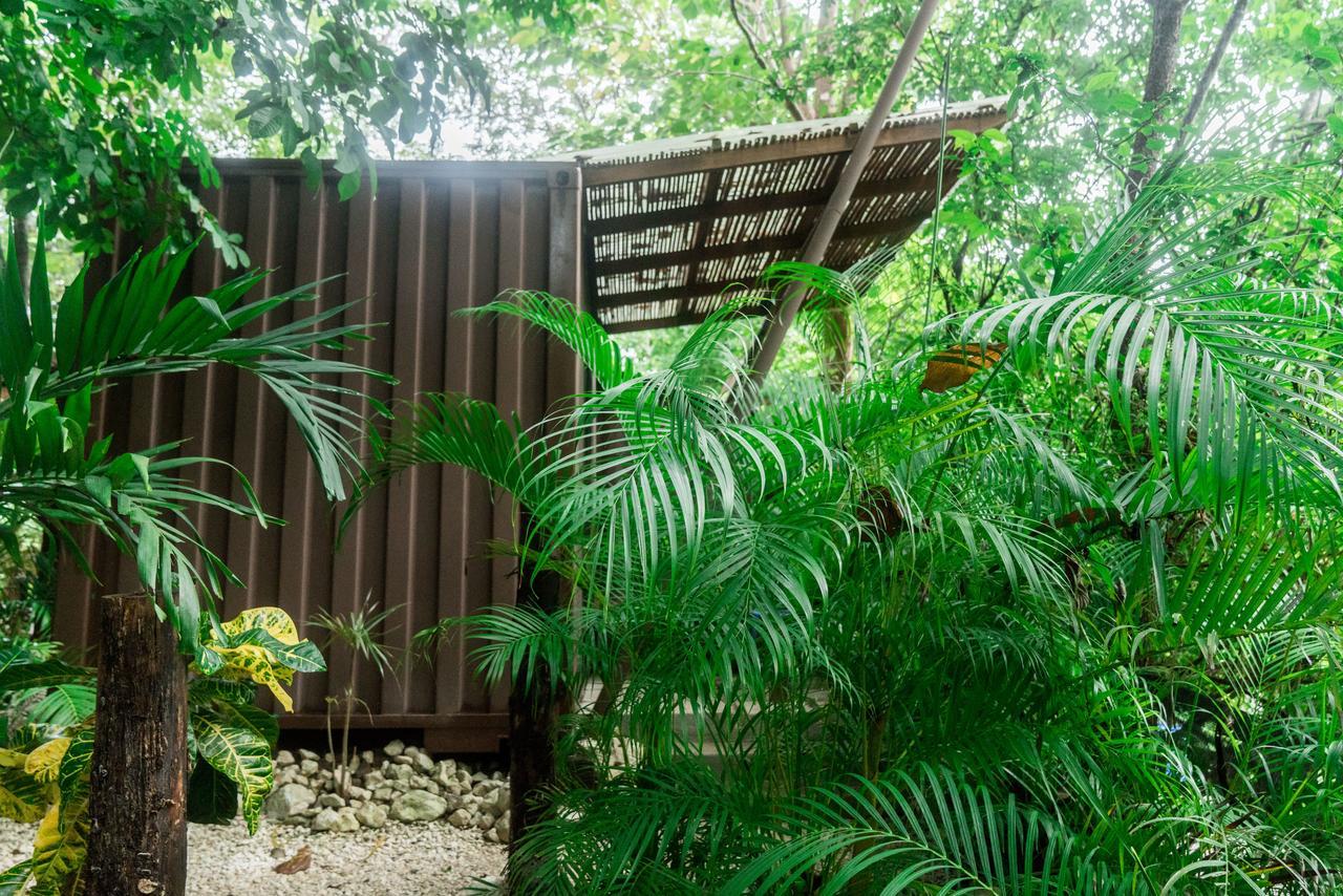 Green Sanctuary Hotel 노사라 외부 사진