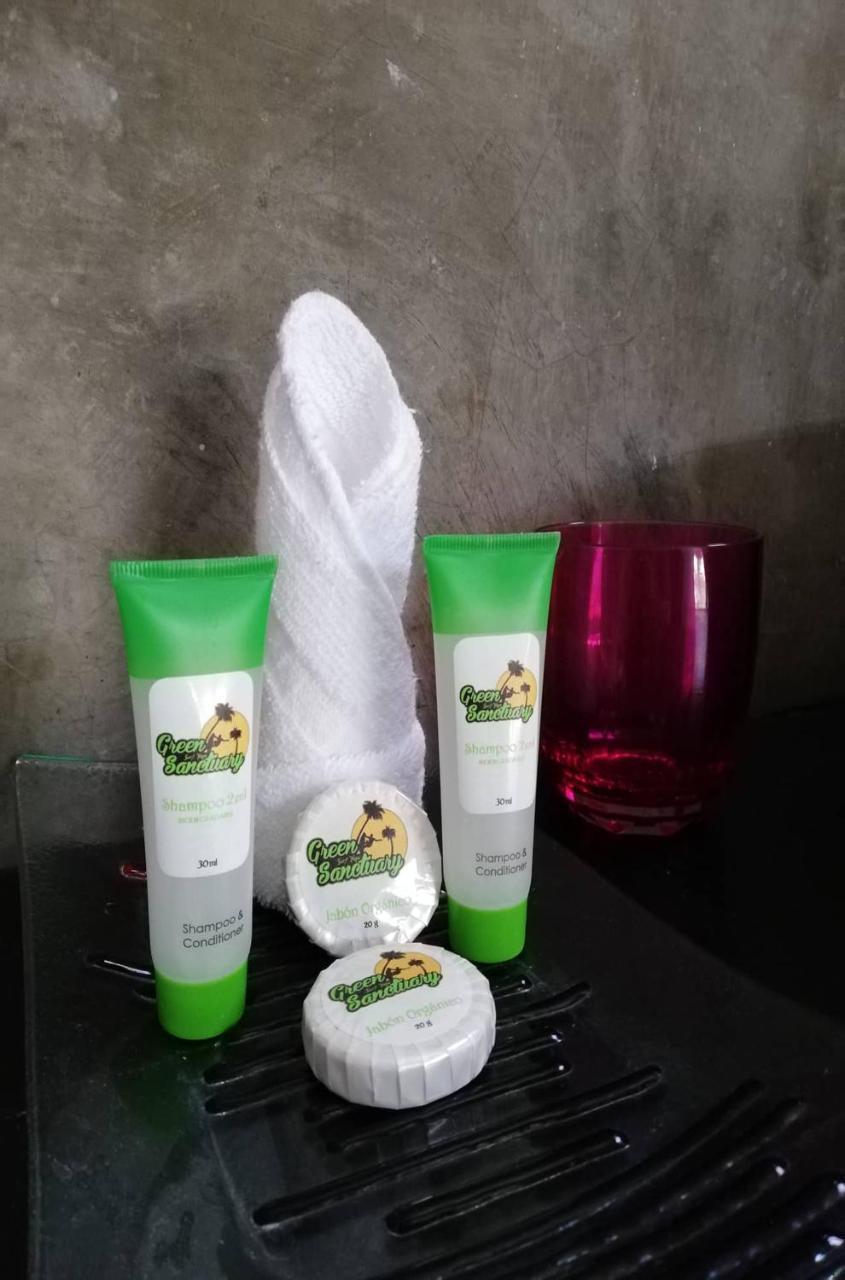 Green Sanctuary Hotel 노사라 외부 사진